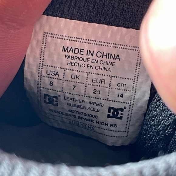 DC Infant High Top Leather Skate Shoes Sneakers Gray/Red Size 8 - Picture 6 of 7